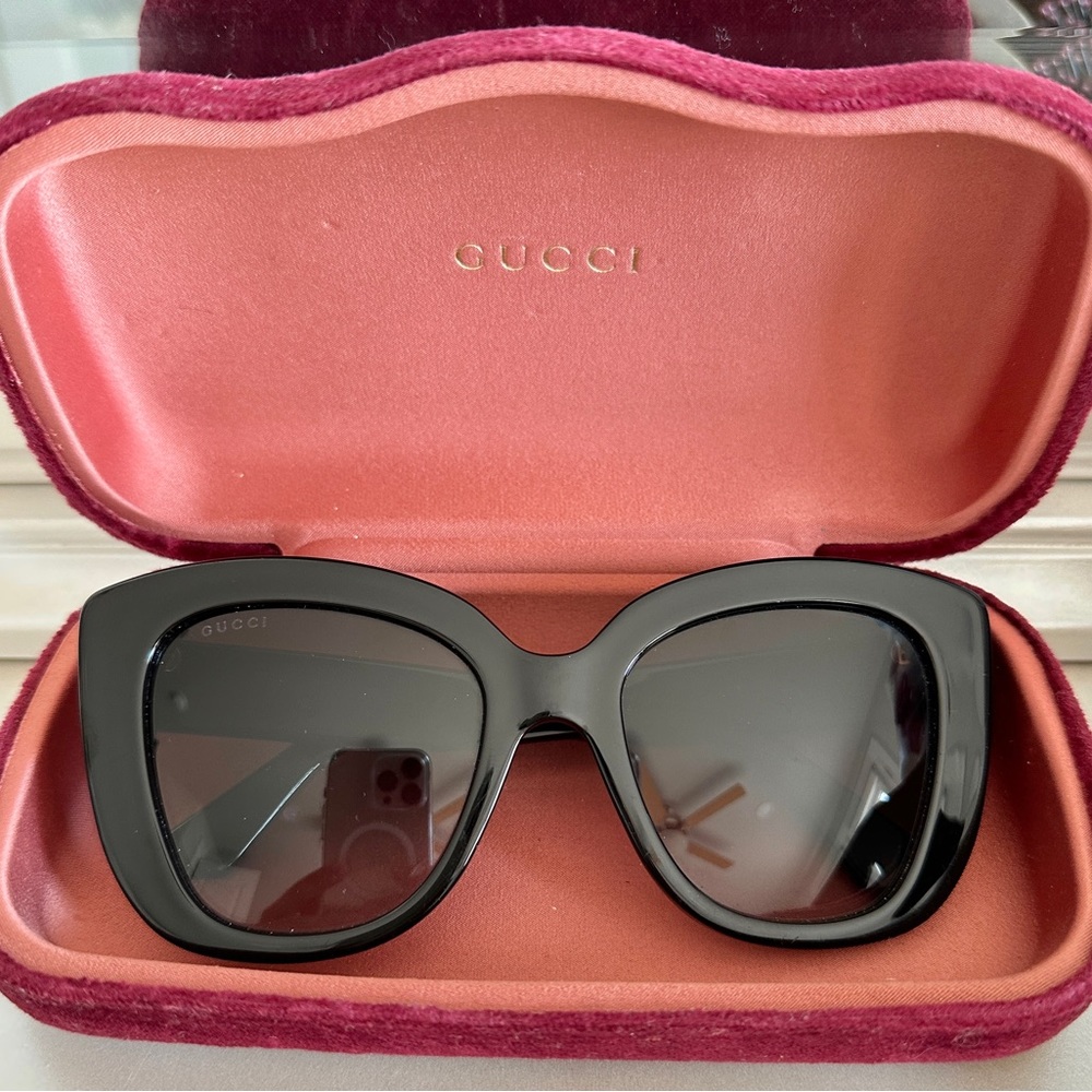 Gucci sunglasses